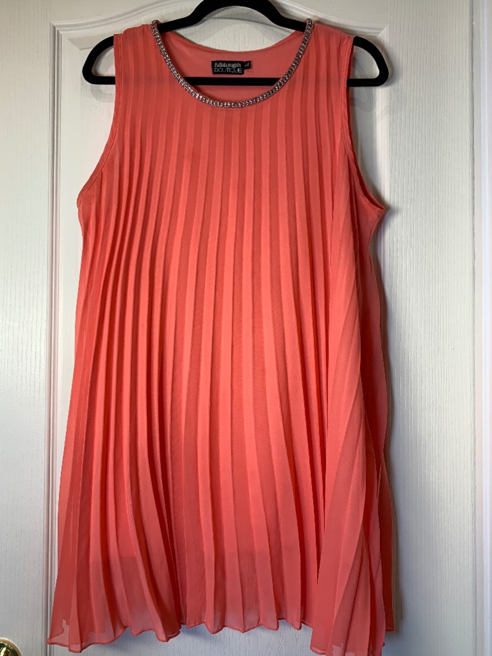 Coral Pleated Rhinestone Sleeveless‎ Top XL – Flowy Chiffon Party Blouse
